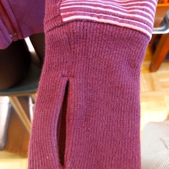 Lululemon scuba hoodie jacket - Picture 3 of 3